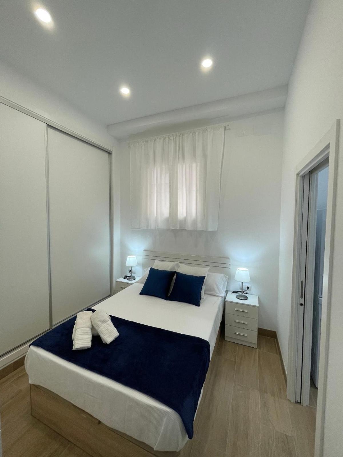 Apartamento Plaza Espana Фуeнхирола Екстериор снимка